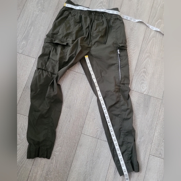 Nike Pants - Picture 3 of 5